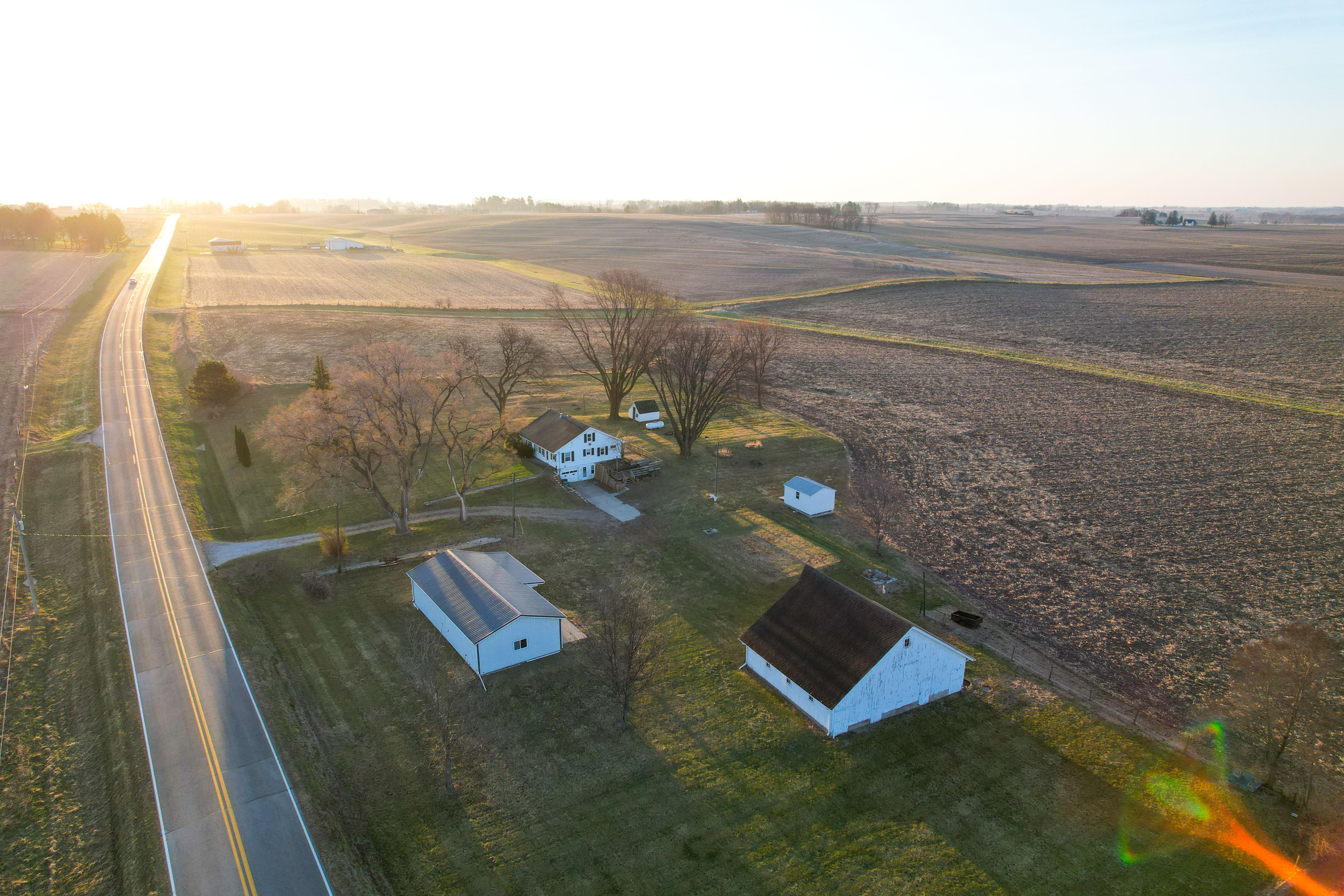 Listing Photo: Photo Mar 30 2026, 7 29 23 AM